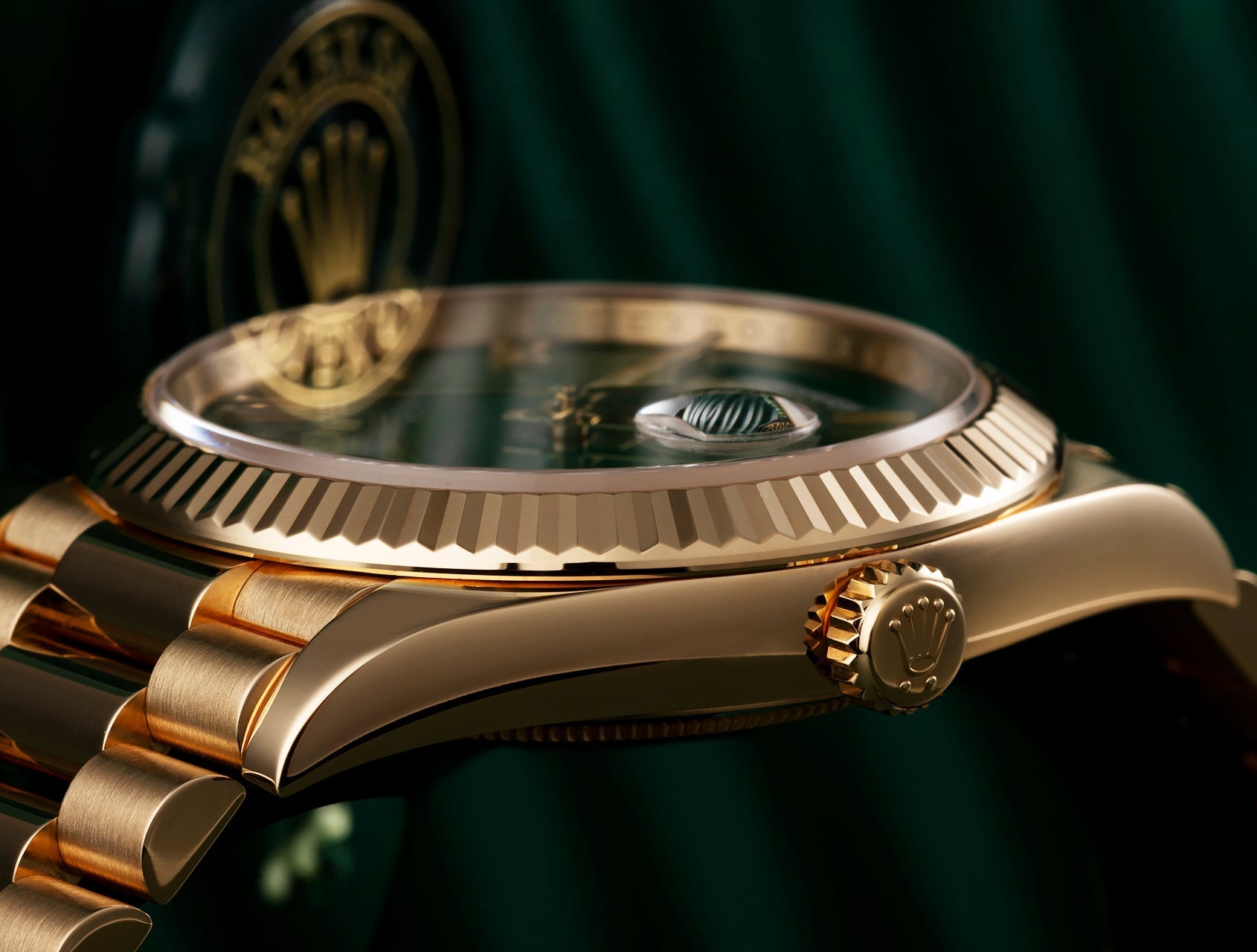Yellow Gold Green Ombre Roman Numeral Dial